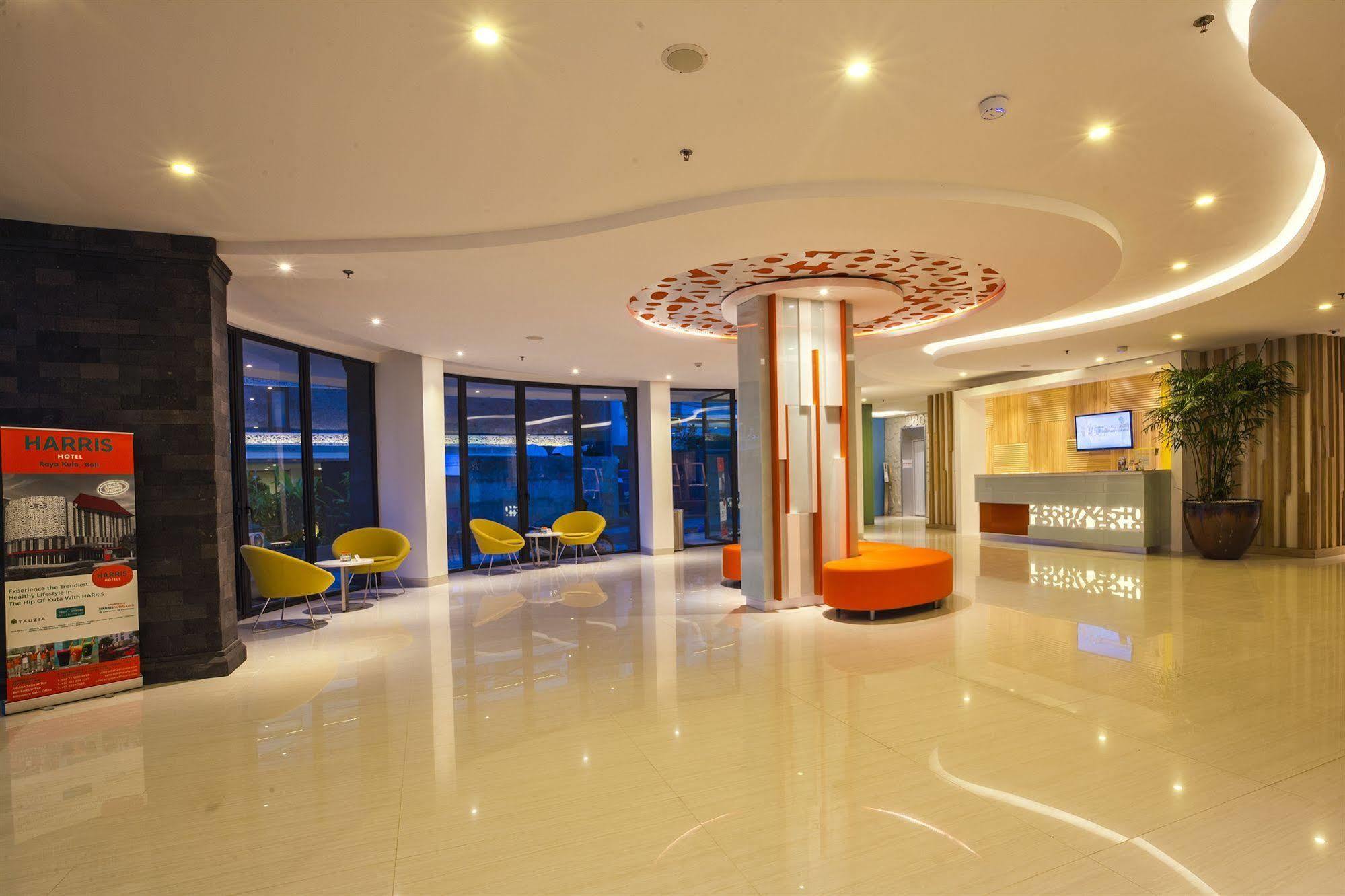 Harris Hotel Raya Kuta  Ngoại thất bức ảnh