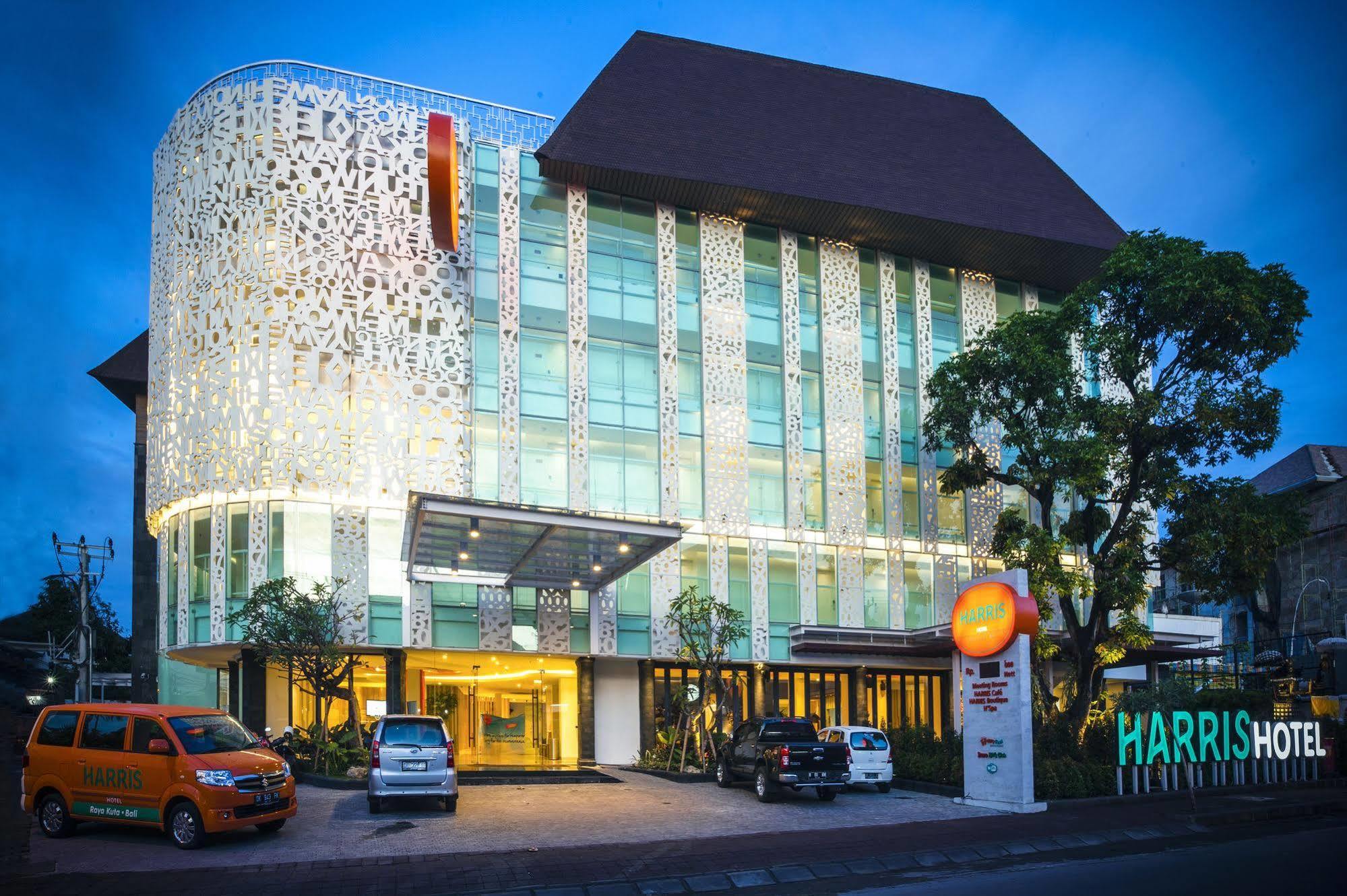 Harris Hotel Raya Kuta  Ngoại thất bức ảnh