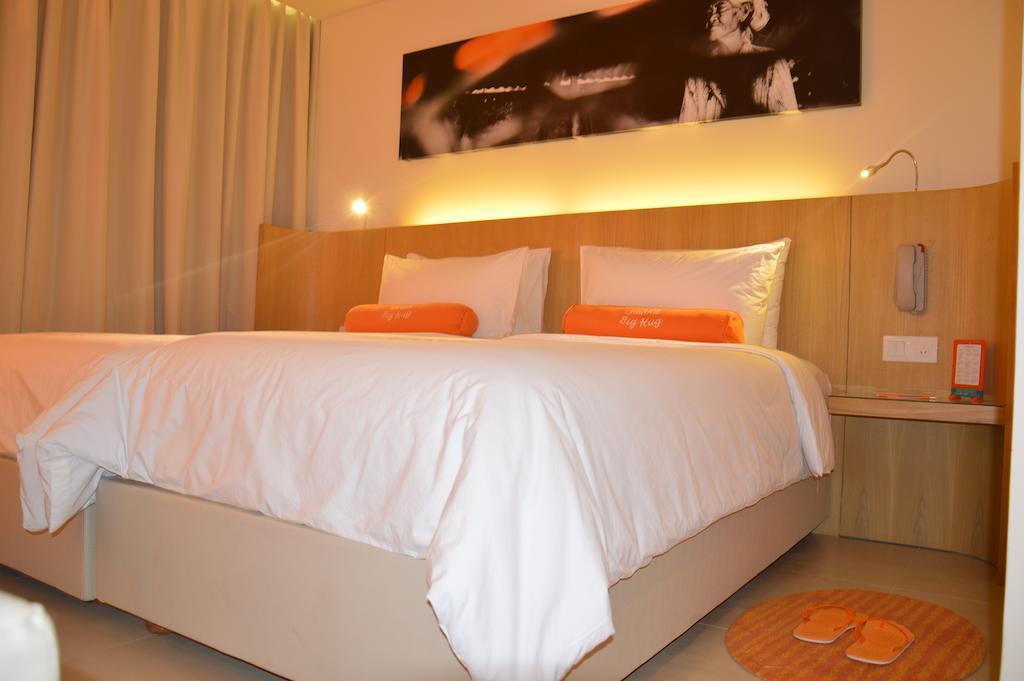 Harris Hotel Raya Kuta  Phòng bức ảnh
