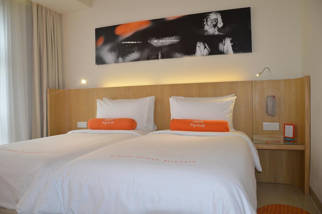 Harris Hotel Raya Kuta  Ngoại thất bức ảnh